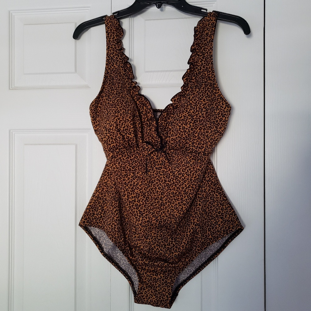 1 piece leopard swimsuit